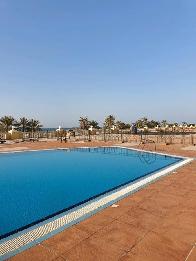 Seabreeze Apartment - Full Seaview Al Hamra Beach Ras al-Khaimah Exterior photo